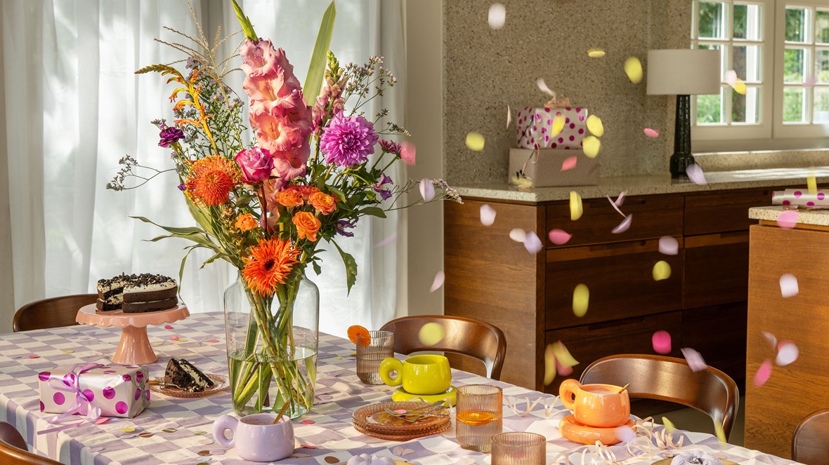 Bloomon viert jubileum met kraskaartactie voor klanten