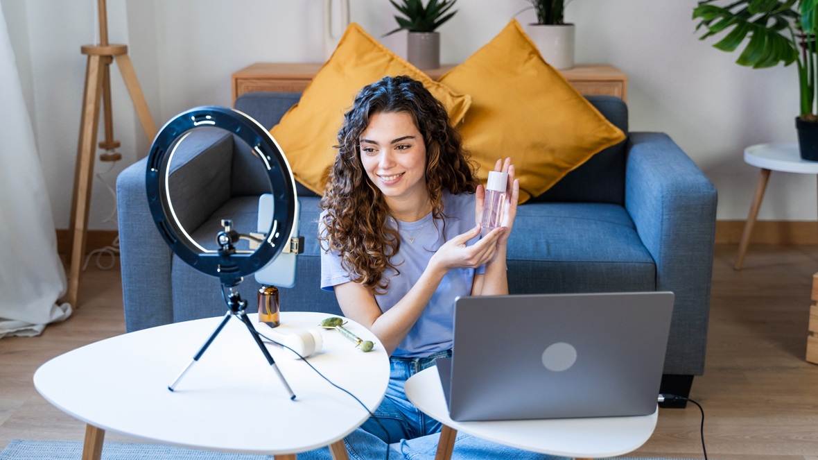 Vertrouwen remt groei van social commerce in Nederland