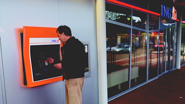 ‘Neutrale’ geldautomaten bieden serviceperspectief