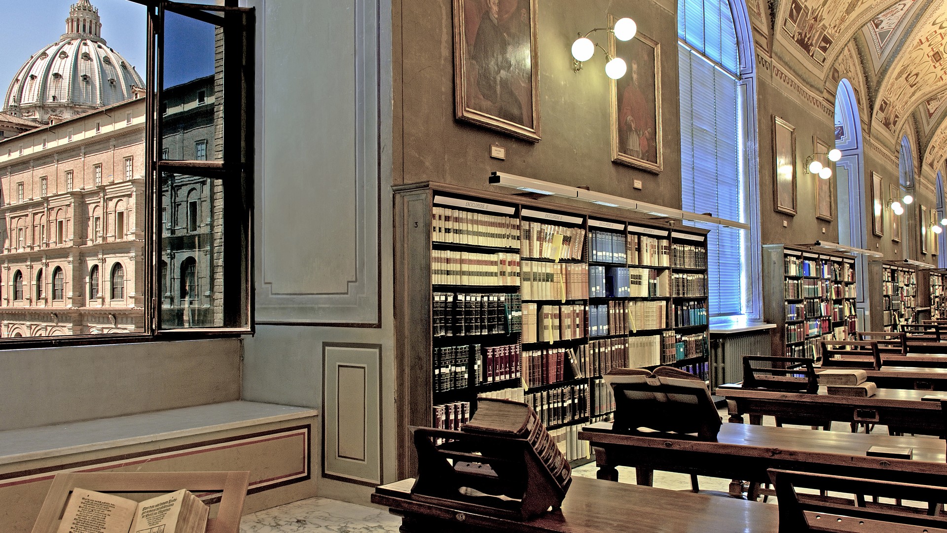 NTT digitaliseert cultureel erfgoed Vaticaanse Bibliotheek