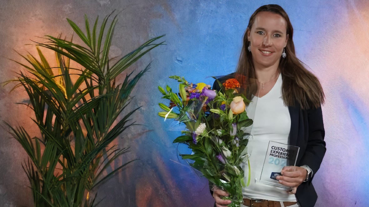 Desirée van der Veen wint CXP 2024 Award