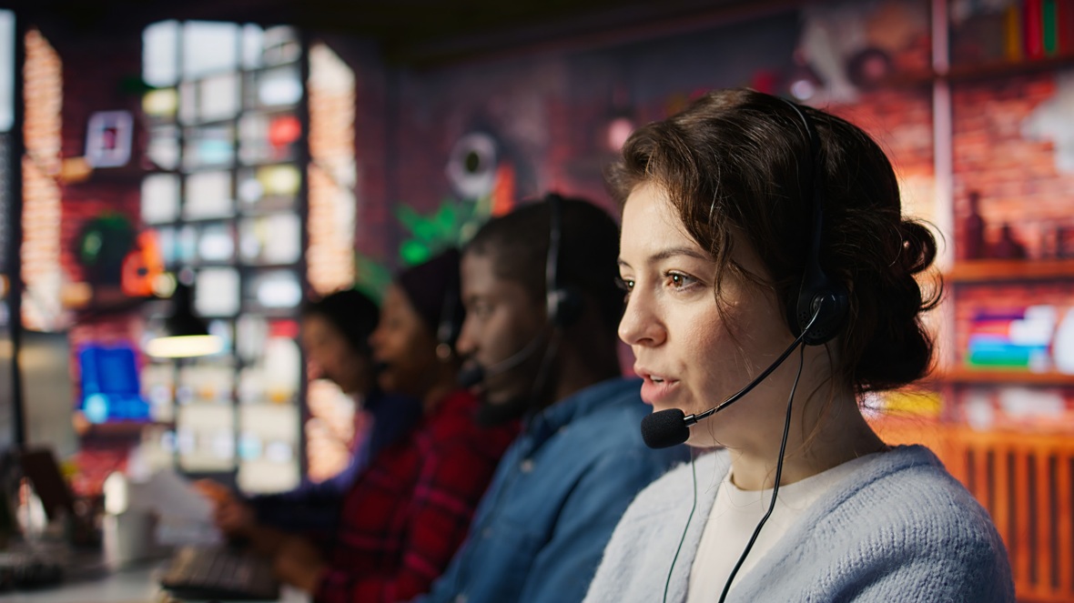 FNV vraagt aandacht voor inrichting NS-klantenservice